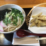 木村製麺所 - さいふうどん＝５００円
ごぼう天＝１８０円