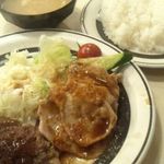 ハンバーグとしょうが焼き