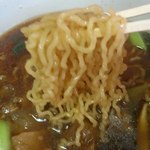 中華料理 唐韻 - 【2012年04月】久しぶりの牛筋麺の麺のアップ。