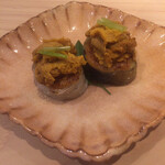 味ひろ - [小鉢 2]
      鉄皮茄子 雲丹乗せ