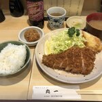 丸一 - イカフライも立ち食いそば屋さんのイカ天位あるのでは？コレが¥100なら、