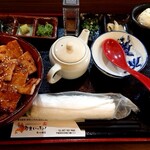 Shunsensakaba Irasshai - 豚丼 大盛 だし汁セット 1000円