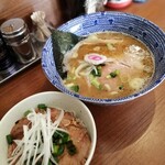 麺屋 わおん - 