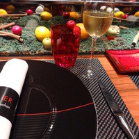 ラトリエ ドゥ ジョエル・ロブション - ブルーノパイヤール、全世界のロブションで飲めるシャンパンのようです