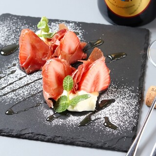 スイーツ&バー ザ フォース_1