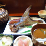 魚めし 竹亭 - 焼魚定食