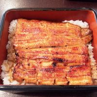 つきじ宮川本廛 - うな重のロ