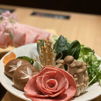 最飛び飛騨牛 しゃぶすき家 馬喰一代 名古屋WEST - 薄切りタンの花❤︎