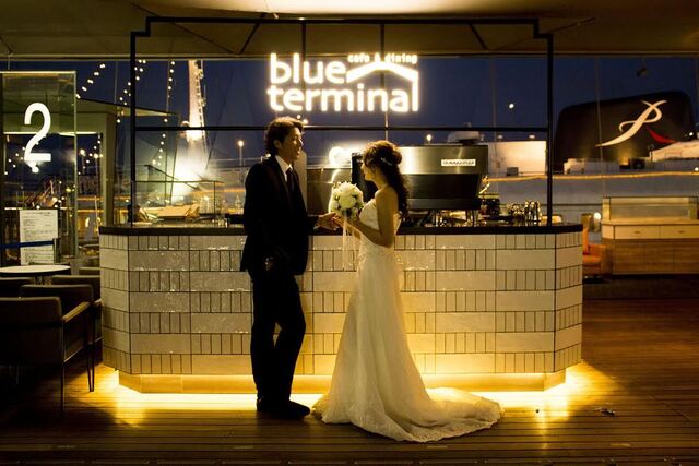 外観写真 : cafe&dining blue terminal - 日本大通り/カフェ | 食べログ