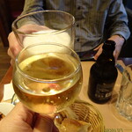 Léon de Bruxelles - ワイン