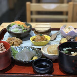 おこんにゃく茶屋 - 料理写真:おこんにゃくプレート膳(950円)