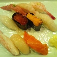 おたる政寿司 本店 - 特上トロ入り10貫握り