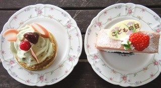 LOUNGE Marron - 2012年5月ケーキ上から
