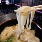 狐狸庵 - 「うどん」は細麺。ヤワっとしてますがコシもアリ！