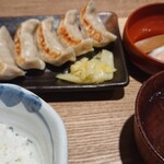 Niku Jiru Gyouza No Danda Dan - 餃子ライス ゴハン少なめ