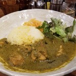 SPICY CURRY 魯珈 - ミント薫る！ニルギリチキンカレー