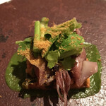 ポンテ デル ピアット - ランチコース５５００円（総額）。富山産ホタルイカ 菜の花 パンツァネッラ。パンとトマトのサラダをまとめ、ホタルイカと菜の花を載せています。四味一体？とーっても美味しかったです（╹◡╹）（╹◡╹）