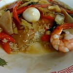 大龍 - 中華丼の内部