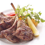 Grilled lamb (4 pieces)