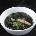 わかめスープ