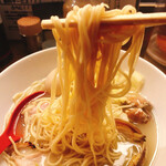 フスマにかけろ 中崎壱丁 中崎商店會1-6-18号ラーメン - 