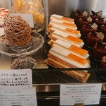 パティスリー オー フィル ドゥ ジュール - ショーケース