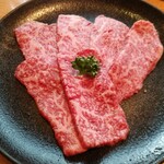 焼肉問屋 牛蔵 - 肩三角