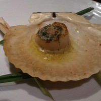 ラトリエ ドゥ ジョエル・ロブション - ホタテのグリル