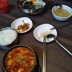 韓国家庭料理 ぜんの豚 - 