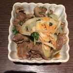 肉バル ロクシア - 牛スジネギポン酢(530円)