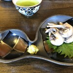 うなぎ亭 友栄 - 割きたてのきも　わさび