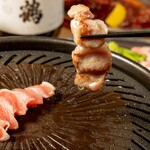 Maguro No Shimahara - 焼いても美味い！【マグロ焼肉】トロカルビ。