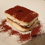 シクスバイオリエンタルホテル - ティラミス近景。