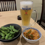Kanagawa - お通し、キムチ、生ビール