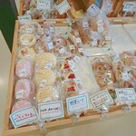 道の駅 サシバの里 いちかい - 店内②