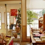 お菓子工房　まるみや - 店内のご紹介です②