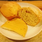 フィーネデルモンド - 自家製パン