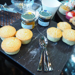 スカイギャラリーラウンジ レヴィータ - 