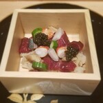 肉屋 田中 - 神戸牛のランプとキャビアのちらし寿司