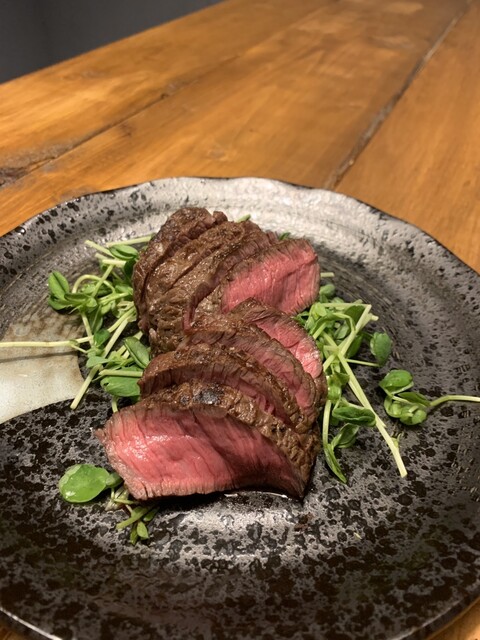 肉山 仙台 - 広瀬通（肉料理）の写真