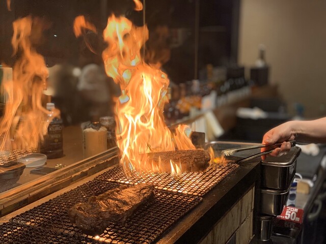 肉山 仙台 広瀬通｜プレミアム焼肉の上質な食体験