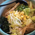 みそ膳 らｰめん遠田 - 胡麻味噌ラーメン+野菜