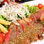 Wago Goro Kabutoya - 国産牛 鉄板炭火焼きステーキ／1,628円