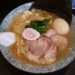 煮干らー麺シロクロ - 