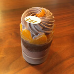 スイーツガーデン ユウジアジキ - サバラン・ショコラ・オランジュ 全体的に優しいスイーツ！アルコールの弱い私でも大丈夫でした！