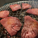 Taishuu Yakiniku Horumon Sakaba Toriton - 