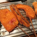 Nishinippori Sakaba Kushimaru - 串揚げ5本盛り合わせ 500円