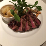 神戸牛のステーキ