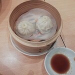 チャイニーズキッチン KURO - 小籠包（２個・３９０円）