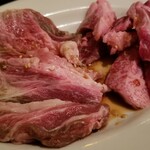 あさひ食堂 - 肉(赤身盛り)(1800円)の一部